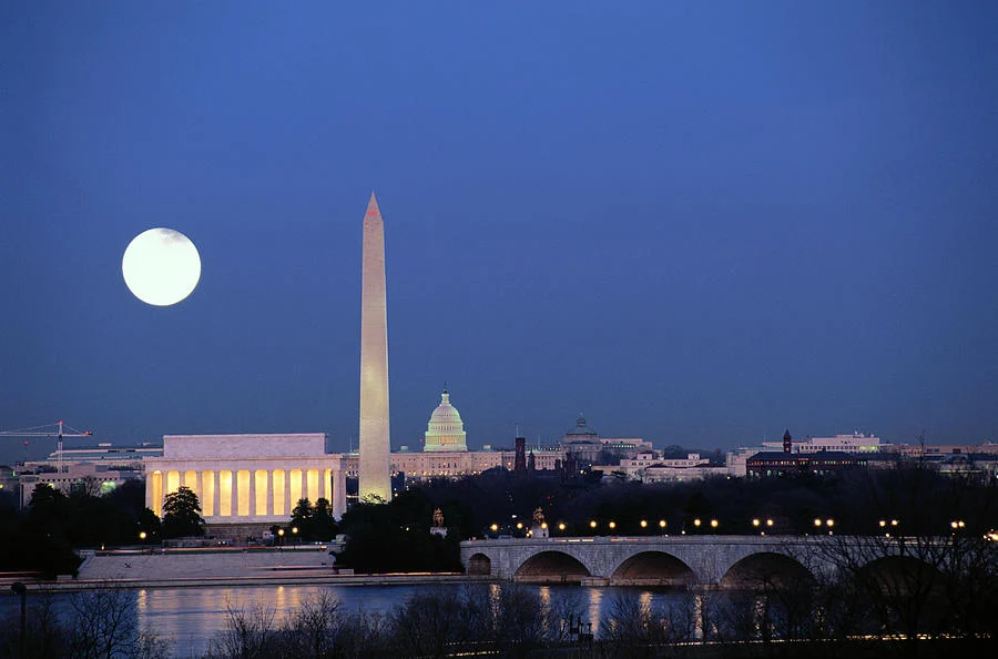 Vapor Barrier Detail for Commercial Roofers Washington DC